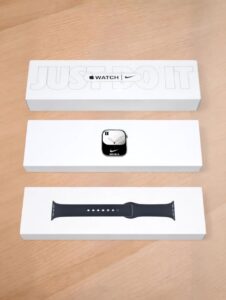 APPLE WATCH SERIES 11 NIKE EDITION - Image 3