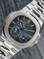 Patek Philippe Nautilus 5724G-001 D Edition - Image 4