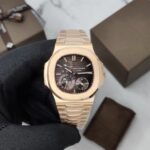 Patek Philippe Nautilus 5712/1R-001 - Image 2