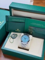 Rolex Oyster Perpetual Tiffany Blue - Image 2