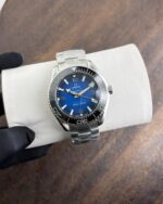 Omega Planet Ocean Master Chronometer - Image 6
