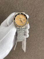 Seiko 5 Gmt Silver Automatic - Image 4