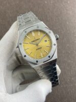Audemars Piguet Royal Oak Offshore Automatic - Image 4