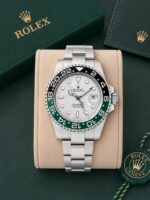 Rolex GMT-Master II Green Edition - Image 3