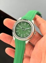 Patek Philippe Aquanaut Travel Time Green Edition - Image 6