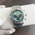 Breitling Avenger B01 Chronograph
