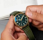 IWC Schaffhausen IW329702 Green Dial - Image 2