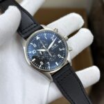IWC Pilot’s Chronograph salmon Dial Edition - Image 4