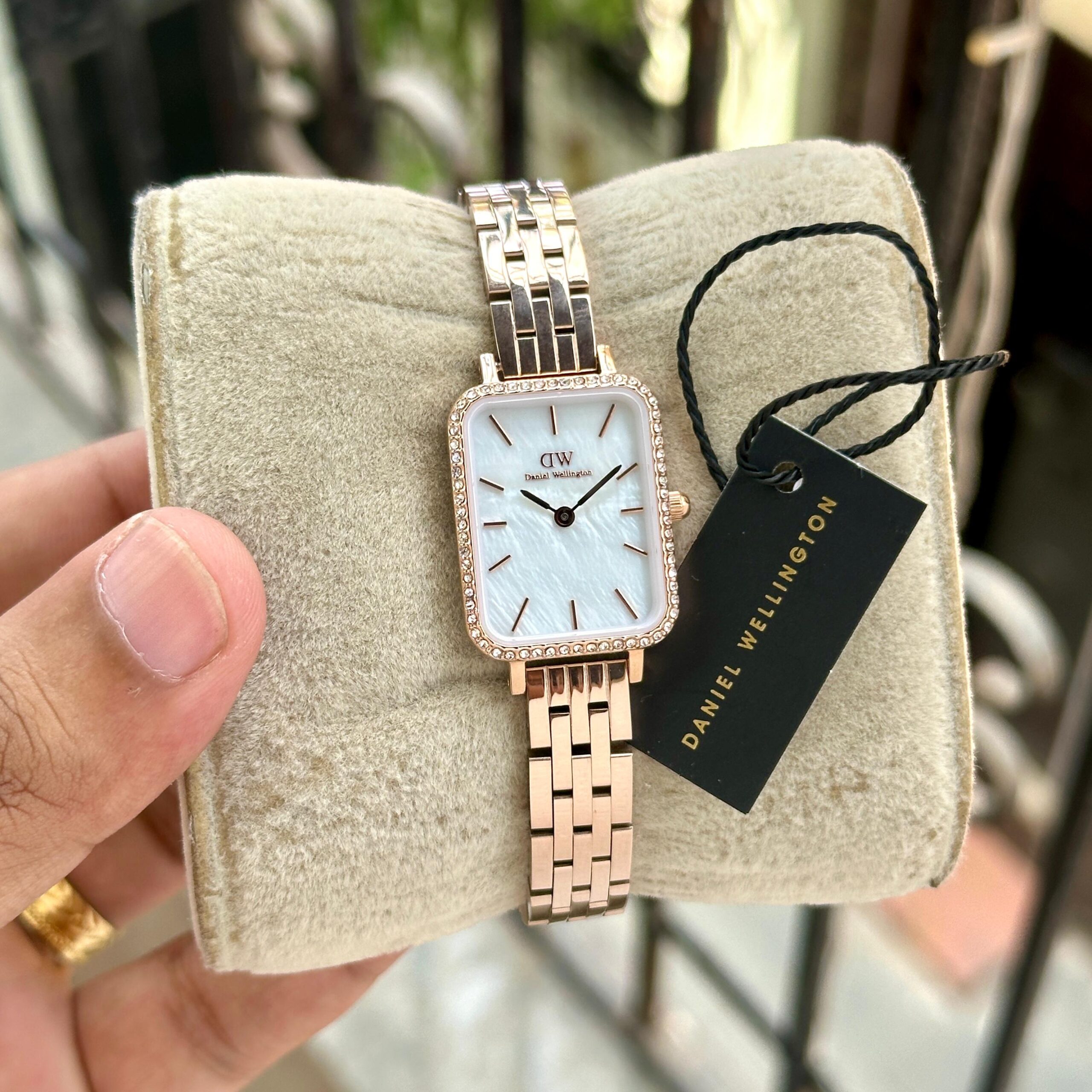 WhatsApp Image 2026-07-03 at 3.12.31 PM Daniel Wellington Quadro Lumine Rose Gold - Image 1