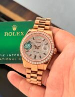 Rolex Oyster Perpetual Day-Date Diamond Dial Automatic - Image 2