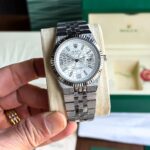 Rolex Land-Dweller Silver Dial - Image 3