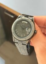 Rolex Oyster Perpetual Day-Date Black Automatic - Image 4