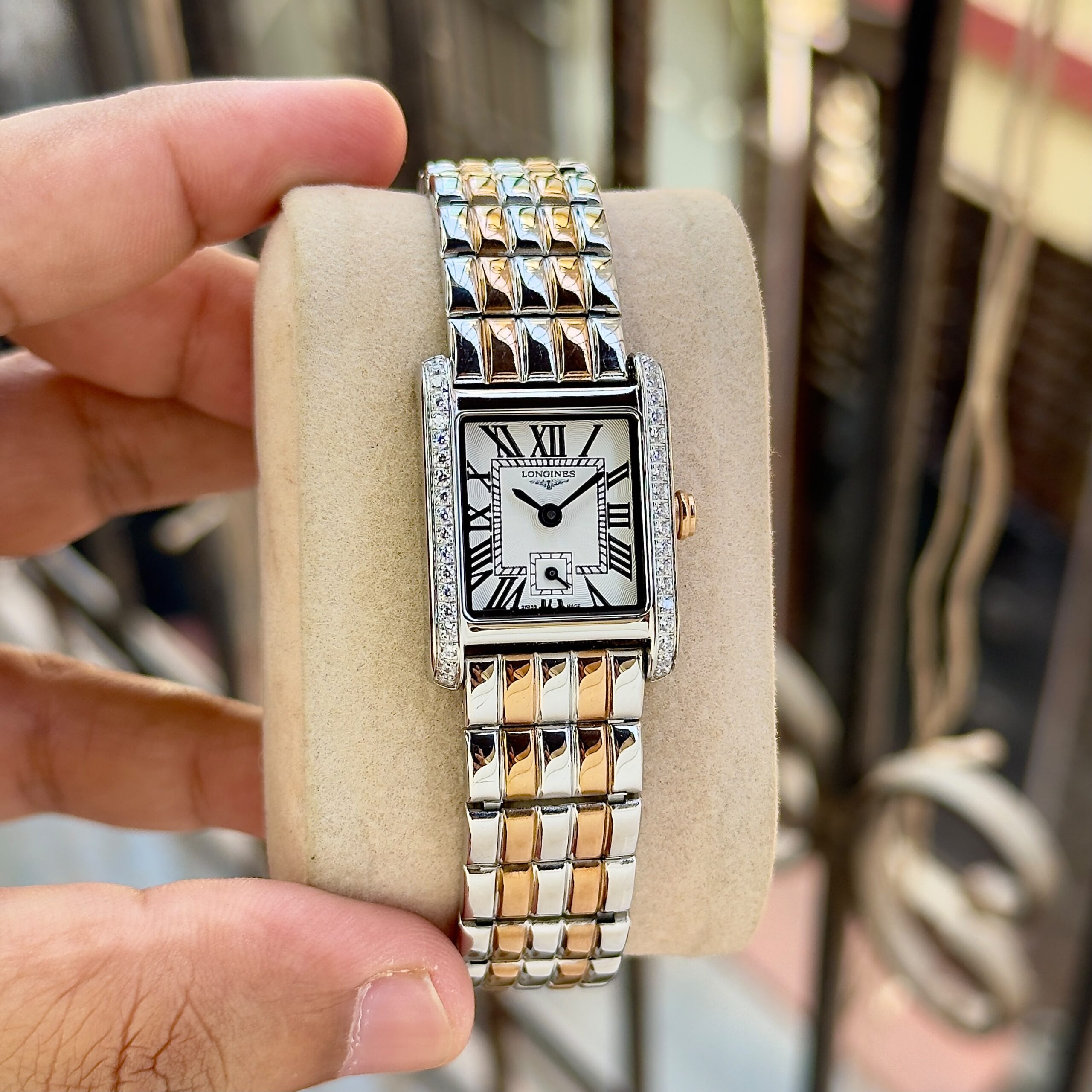 WhatsApp Image 2026-07-12 at 8.49.57 PM (2) Longines Mini DolceVita Silver Textured - Image 1