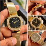 Guess Square Golden Tone Quartz - Image 2
