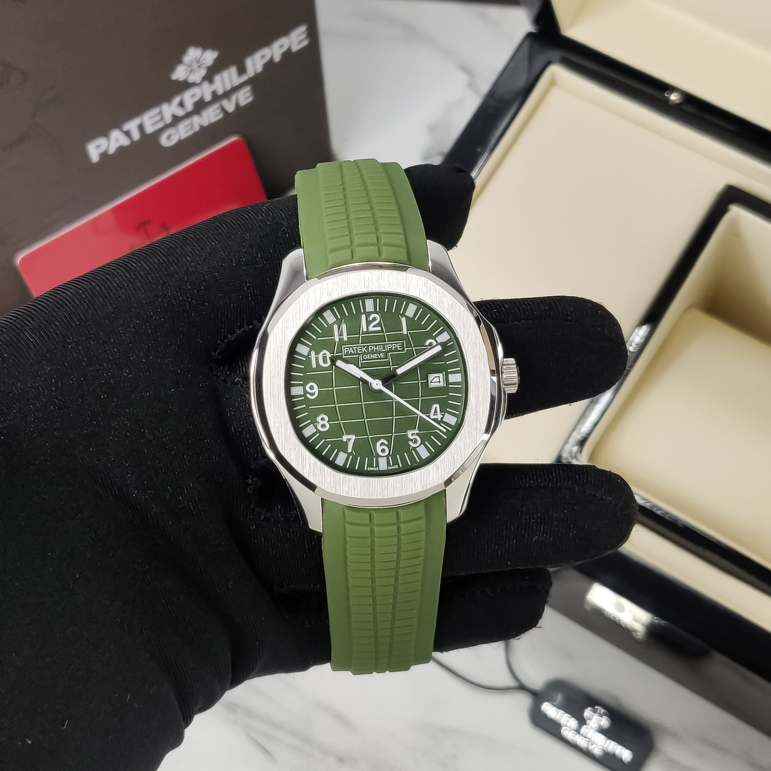WhatsApp Image 2026-07-15 at 4.12.20 PM Patek Philippe Aquanaut Green Automatic - Image 1