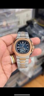 Patek Philippe Nautilus Blue Dial Automatic - Image 2