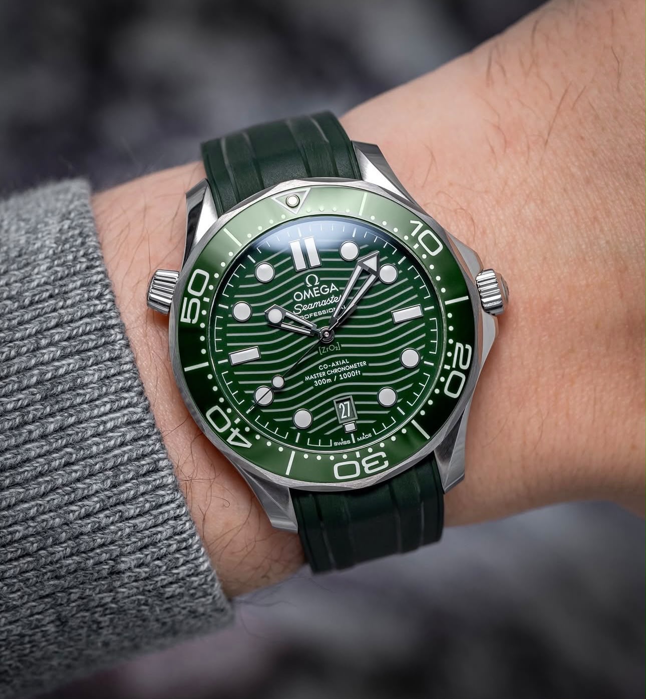 WhatsApp Image 2026-07-26 at 10.11.34 PM Omega Seamaster Green Diver Automatic - Image 1