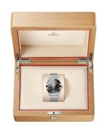 Omega Constellation Black Dial Automatic - Image 3
