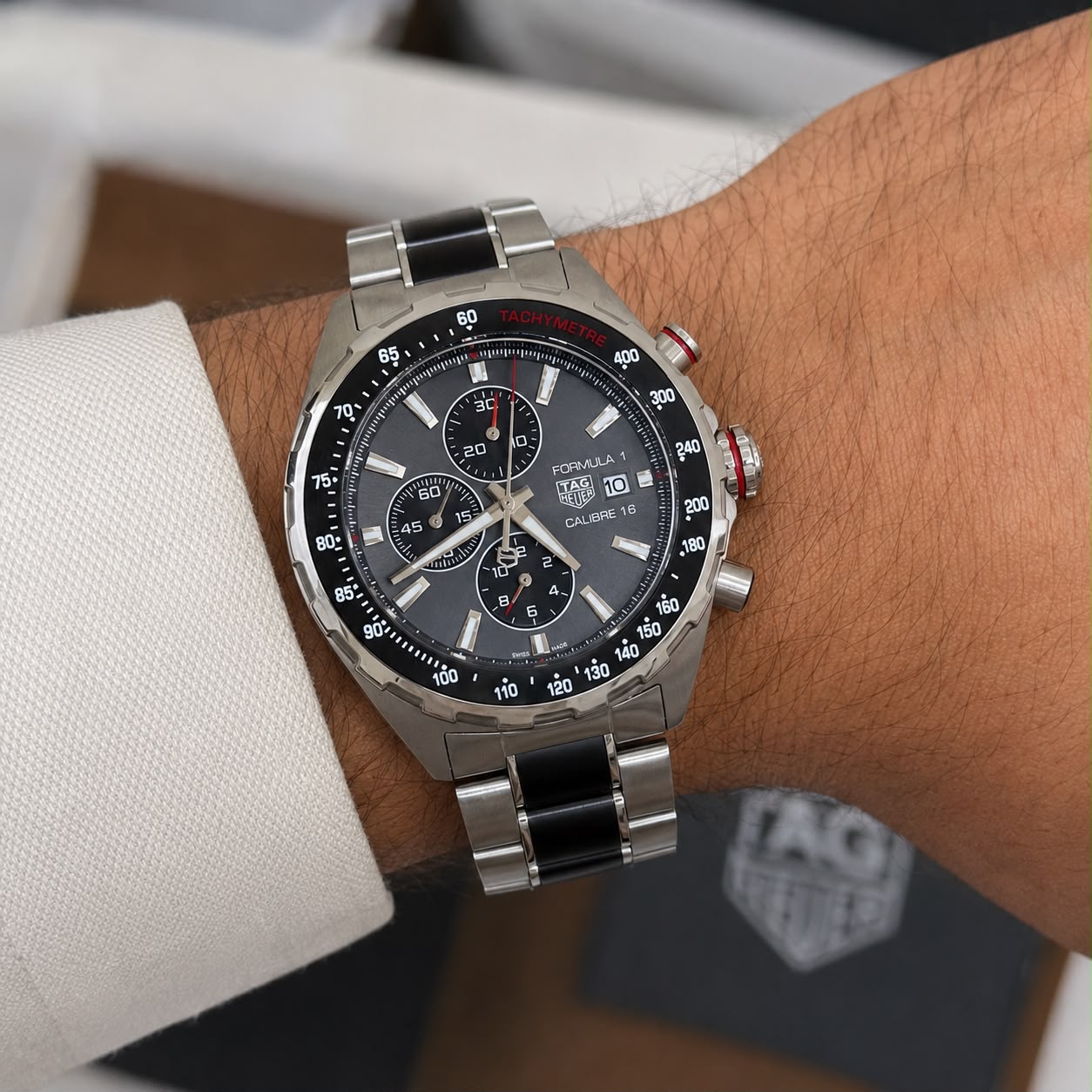 WhatsApp Image 2026-07-30 at 3.37.59 PM (2) Tag Heuer Formula 1 Gulf Edition Chronograph - Image 1