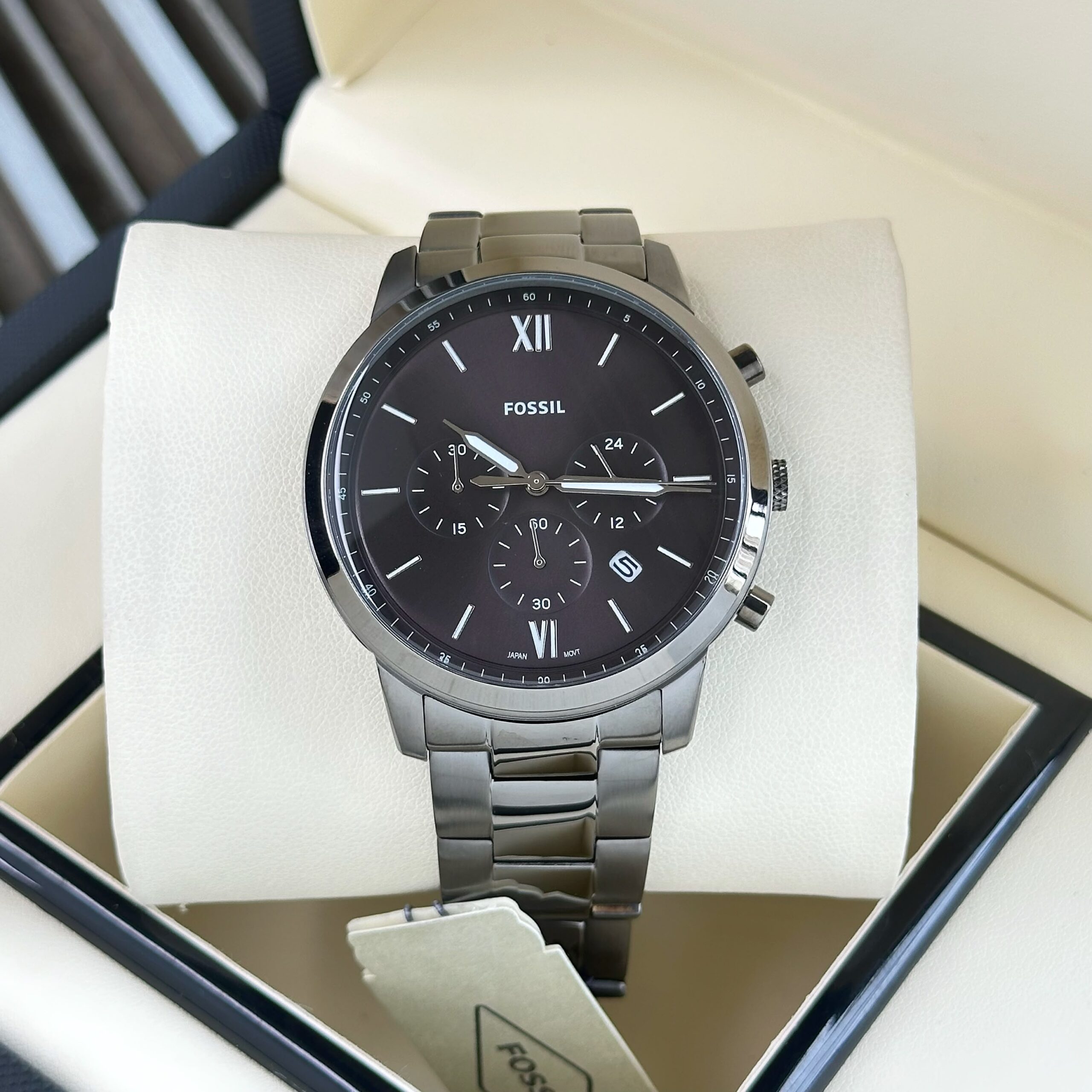 WhatsApp Image 2026-07-30 at 3.39.41 PM Fossil Neutra Chronograph Grey Dial - Image 1