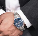 Omega Seamaster Diver Co-Axial Silver Automatic - Image 2