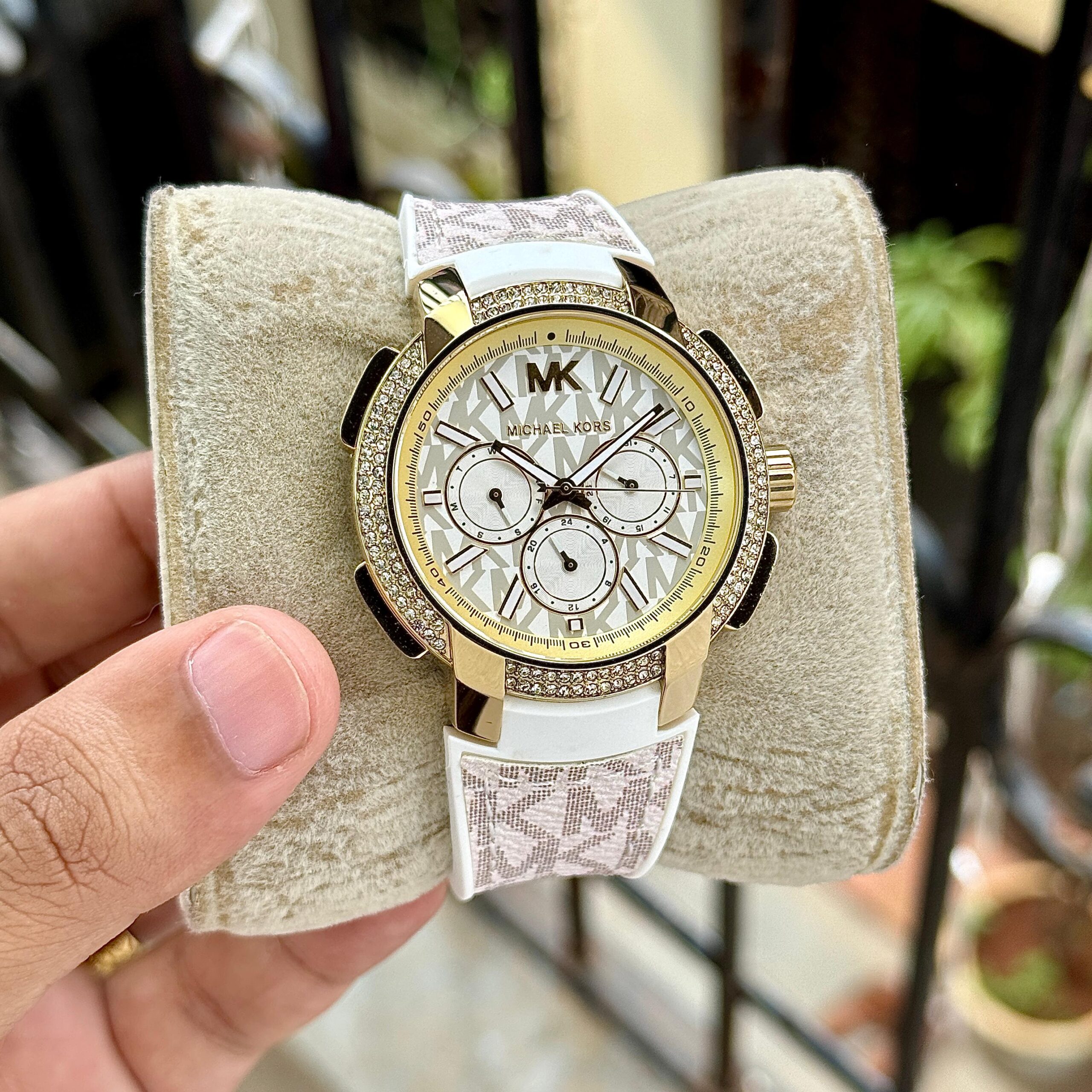 WhatsApp Image 2026-07-30 at 3.27.39 PM Michael Kors Sydney Pavé White Chronograph - Image 1
