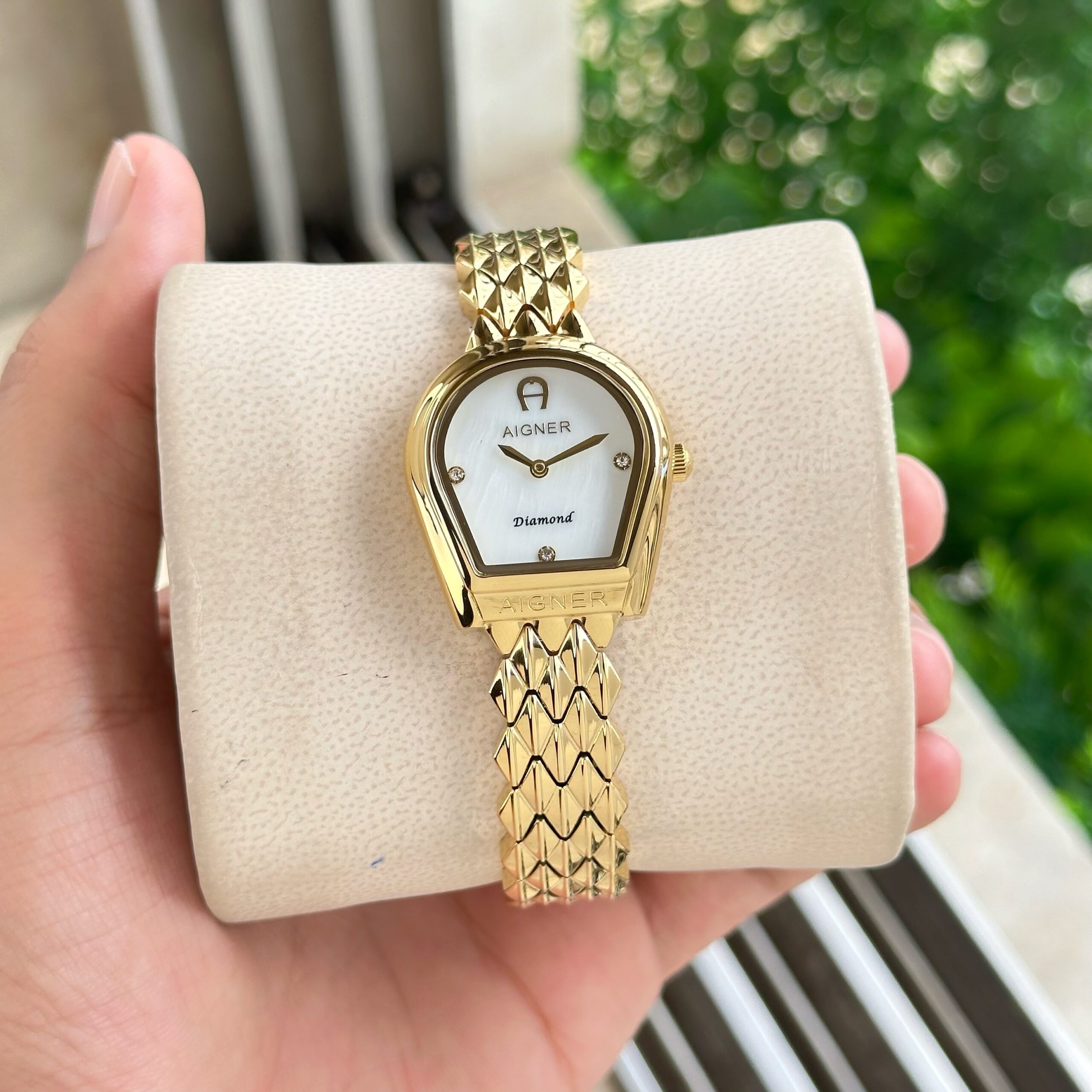 WhatsApp Image 2026-08-22 at 3.43.36 PM (1) Aigner Bitonto Gold Tone White Dial - Image 1