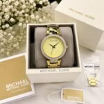 Michael Kors Darci Golden Mother-of-Pearl Dial - Image 4