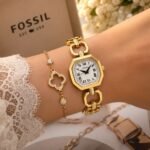 Fossil Harlow Gold-Tone White Textured Dial - Image 4