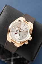 Vacheron Constantin Overseas Dual Time White dial - Image 3