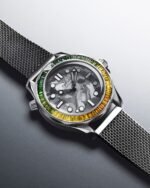 Omega Seamaster Silver Grey Mosaic Dial Automatic - Image 3