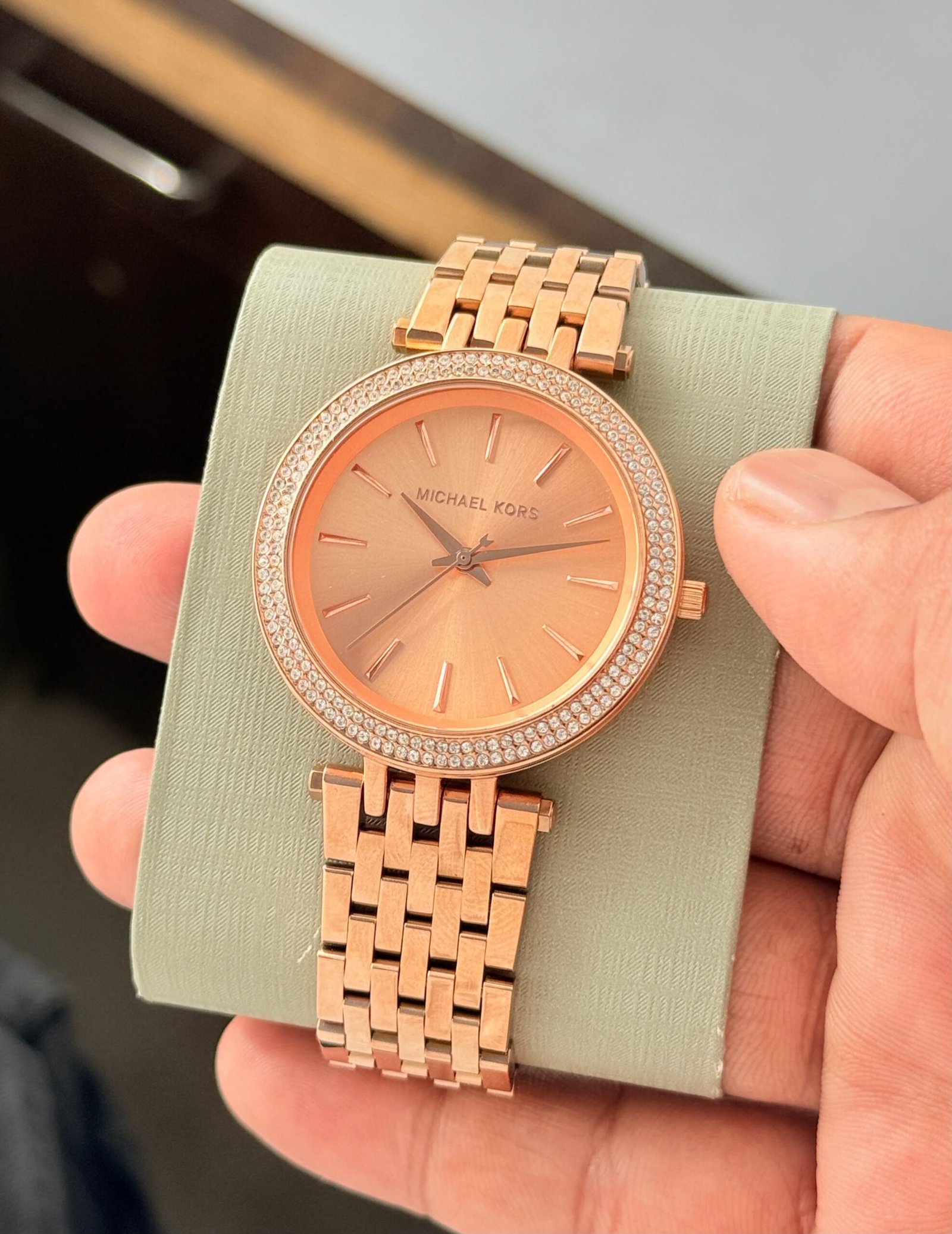 WhatsApp Image 2026-09-15 at 2.13.39 AM (1) Michael Kors Darci 39MM Rose Gold - Image 1