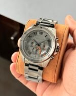 Michael Kors Brecken 45MM Grey Chronograph - Image 3