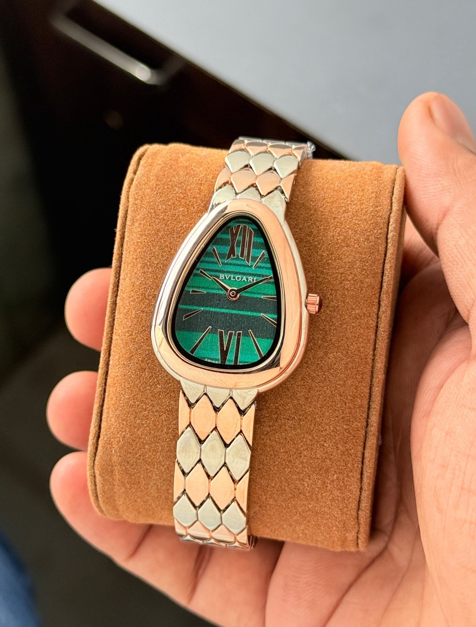 WhatsApp Image 2026-09-16 at 8.31.57 PM (1) Bvlgari Serpenti Malachite Green Dial - Image 1