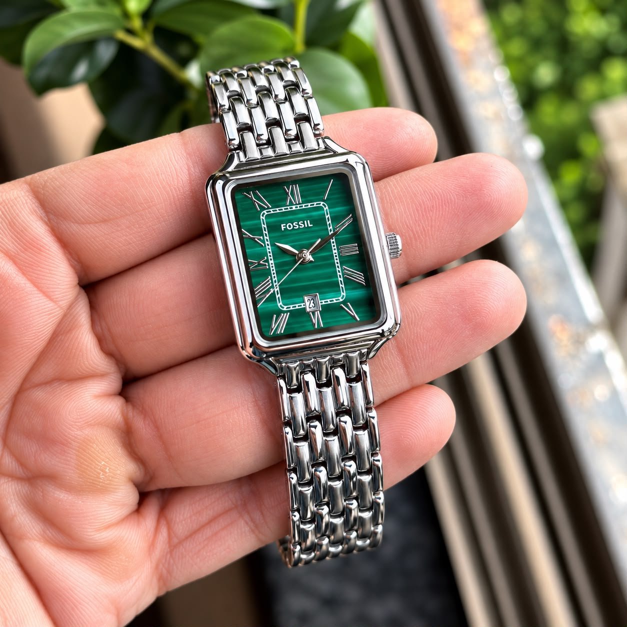 WhatsApp Image 2026-09-17 at 1.10.29 AM (1) Fossil Raquel Green White Mother Of Pearl Dial - Image 1