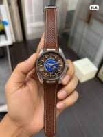 Omega Seamaster Brown Blue Analog Dial - Image 3