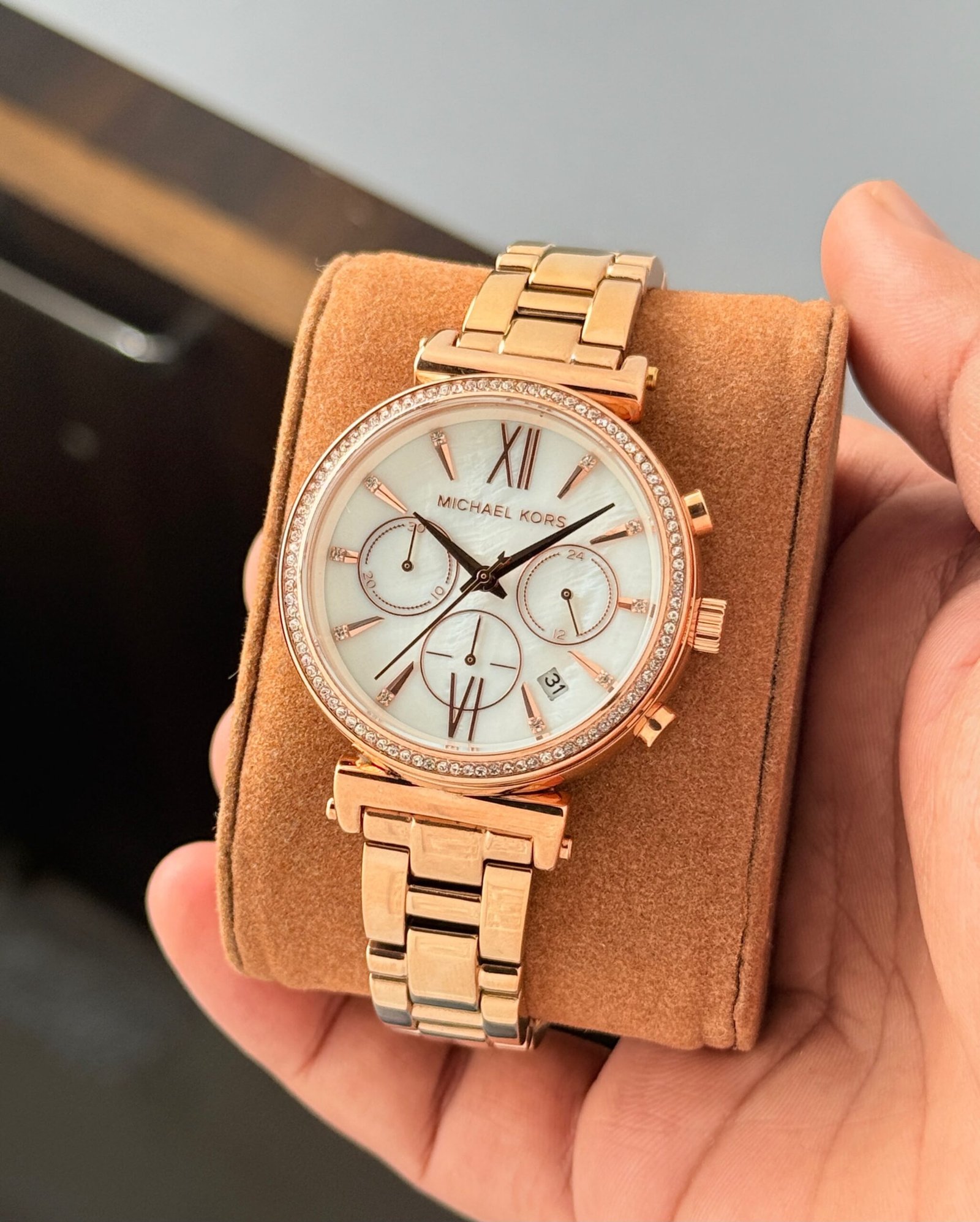 WhatsApp Image 2026-09-22 at 1.57.21 AM Michael Kors Sofie White Dial - Image 1