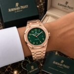 Audemars Piguet Royal Oak Green Dial - Image 4