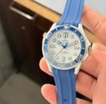 Omega Seamaster Sporty White Dial - Image 7