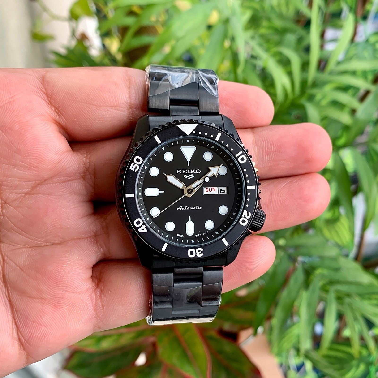 WhatsApp Image 2026-09-28 at 11.45.51 PM Seiko 5 Sports Black Rotating Dial Automatic - Image 1