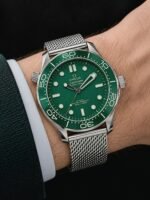 Omega Seamaster Silver Green Dial Automatic - Image 3
