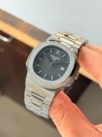 Patek Philippe Nautilus 42mm Black Dial - Image 3