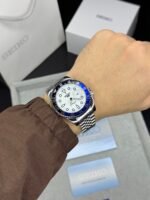 Seiko Classic Round White Dial - Image 2